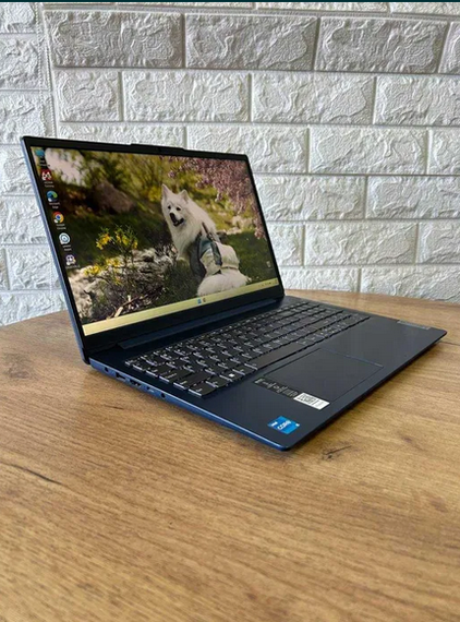 Ноутбук Lenovo Ideapad Slim 3 15IRU8 15.6" FHD IPS i5 1335U 8Gb SSD 256Gb  Б/В | Зображення 1