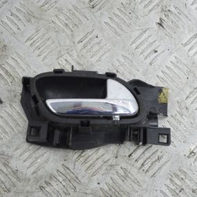 Ручка дверей внутрішня передня права Citroen C3 Picasso 2009-2016 Ручка дверей права Сітроен ц3 9683446577