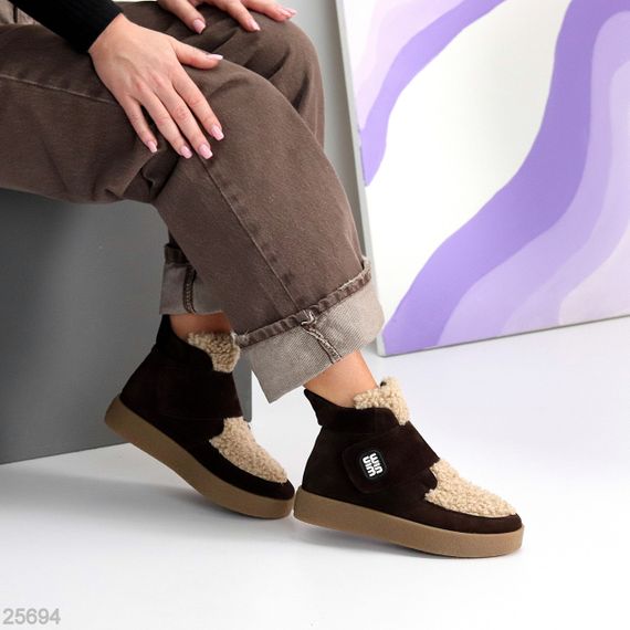 Молодежные шоколадные замшевые зимние ботинки с бежевым мехом | Зображення 6