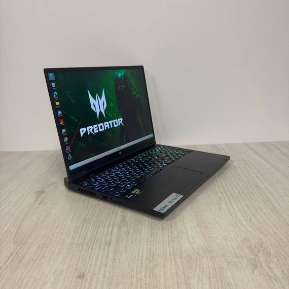 Игровой ноутбук Б-класс Acer Predator Helios 16 PH16-71 / 16" (2560x1600) IPS / Intel Core i9-13900HX (24 (32) ядер по 2.2 - 5.4 GHz) / 16 GB DDR5 / 512 GB SSD / nVidia GeForce RTX 4080, 12 GB GDDR6, 192-bit / WebCam б/у | Зображення 4