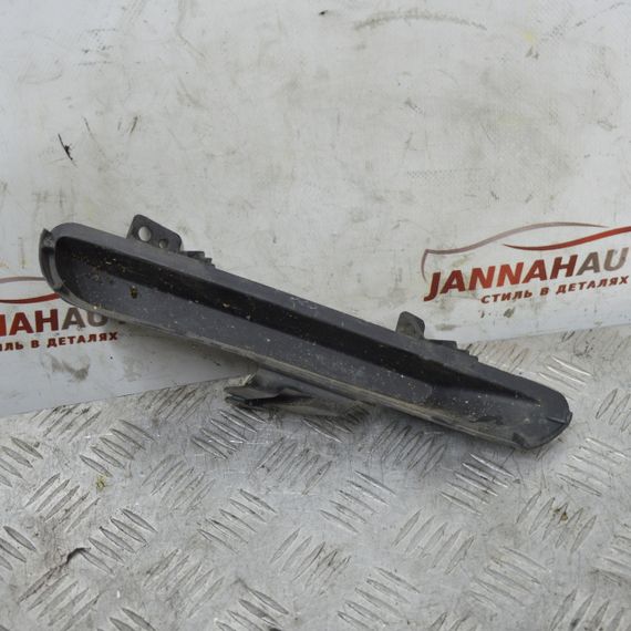 Накладка бампера передня права Mazda 6 GH 2008-2013 Молдинг заглушка переднього бампера Мазда 6 GS1M50101