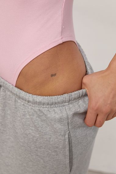 Жіноче однотонне трикотажне боді - рожевий цвет, ONE SIZE (є розміри) | Зображення 3