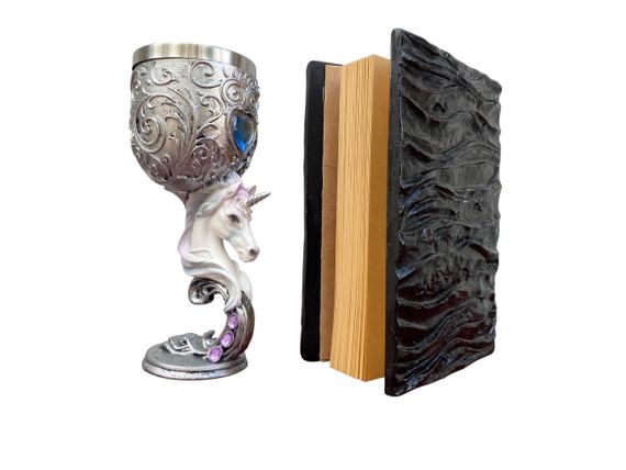 Подарунковий набір Келих 3D Єдиноріг і Блокнот 3D «Книга, що дивиться у відповідь» | Зображення 1