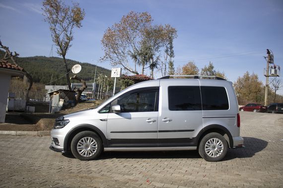 Комплект молдингів і розширювачів арок 1 двері, коротка база для Volkswagen Caddy 2015-2020 рр | Зображення 3