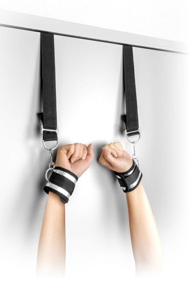 Фіксатор для рук на дверях Fetish Tentation Door swing handcuffs Sex Aura