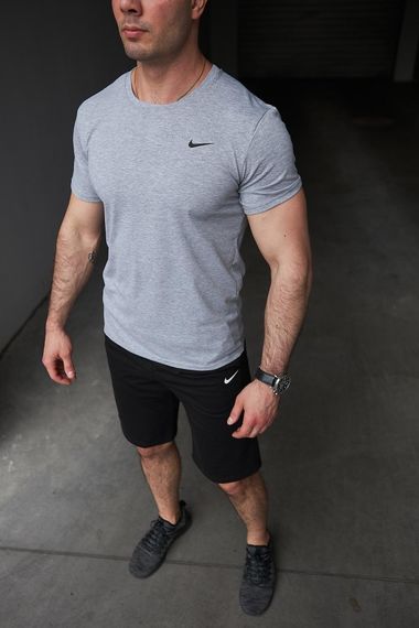 Комплект чоловічий Nike: футболка сіра + шорти чорні (9852144482) | Зображення 2