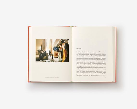 Книга по фотографии Энни Лейбовиц Annie Leibovitz at Work фотоискусство книги для начинающих фотографов | Зображення 2