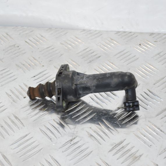 Циліндр зчеплення робочий Skoda Fabia Octavia Rapid 1999-2024 Робочий циліндр зчеплення Шкода Фабія 6Q0721261F | Зображення 1