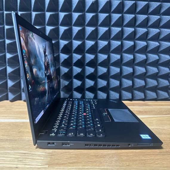 Ноутбук Lenovo ThinkPad T460s / 14" (1920x1080) TN Touch / Intel Core i5-6300U (2 (4) ядра по 2.4 - 3.0 GHz) / 8 GB DDR4 / 256 GB SSD / Intel HD Graphics 520 / WebCam б/у | Зображення 2