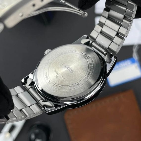 Чоловічий годинник Casio MTP-V001D-7B | Зображення 4