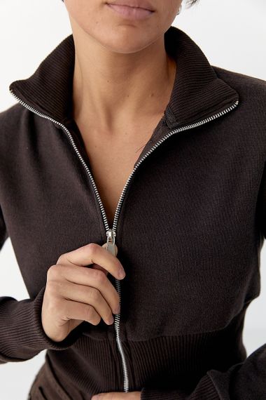 Короткий кардиган на блискавці з коміром-стійкою - коричневий цвет, M (є розміри) | Зображення 3