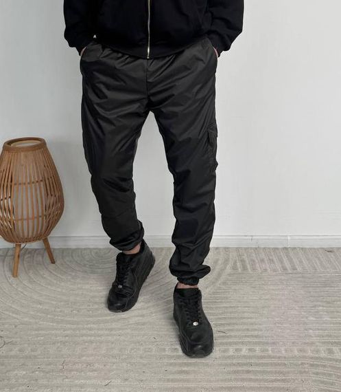 Чоловічі Спортивні штани з плащівки чорні | Зображення 3