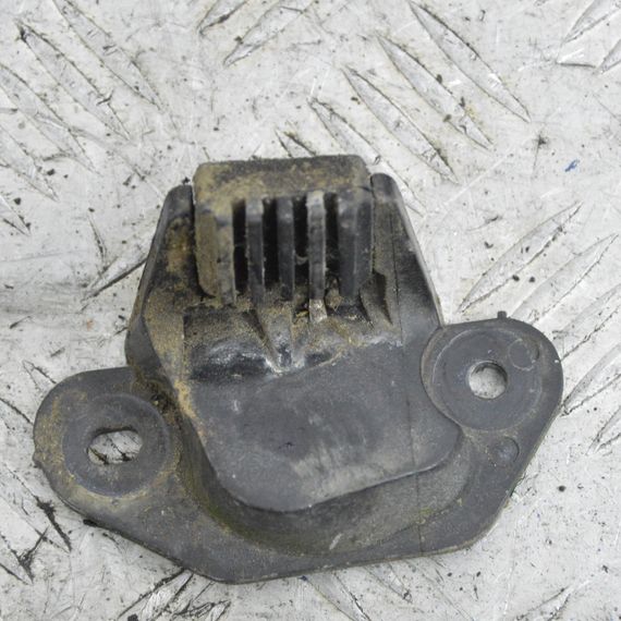 Відбійник кришки багажника лівий Mazda 6 2007-2012 Відбійник кришки багажника лівий Мазда 6 9E22 | Зображення 1