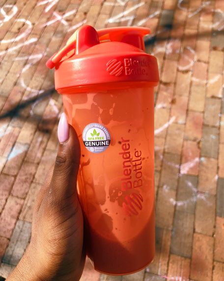 Шейкер спортивний BlenderBottle Classic Loop 28oz/820ml Coral (Original) | Зображення 2
