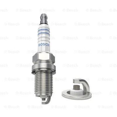 Свеча зажигания Ланос 1.6 Bosch - 0242235667 | Зображення 2