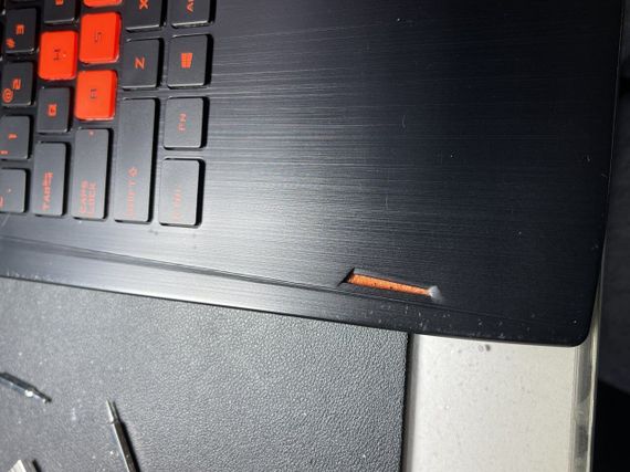 Ігровий ноутбук Б-клас Asus ROG Strix GL502VM-BI7N10 / 15.6" (1920x1080) IPS / Intel Core i7-7700HQ (4 (8) ядра по 2.8 - 3.8 GHz) / 16 GB DDR4 / 480 GB SSD / nVidia GeForce GTX 1060, 3 GB GDDR5, 192-bit / WebCam б/в + Подарунок Бездротова миша HOCO GM28 | Зображення 6