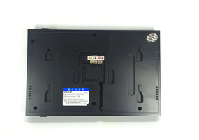 Кольоровий відеодомофон з кольоровим дисплеєм UKC 715RO