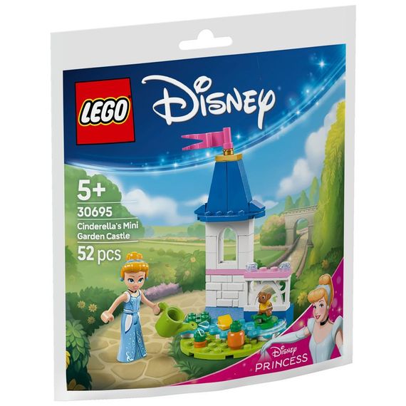 Конструктор LEGO Disney Princess Маленький замок Попелюшки в саду (30695)