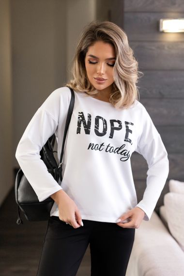 Женский спортивный костюм Nope весна-осень свитшот и джоггеры GF7126 цвет белый + черный, размер 42/44 | Зображення 1