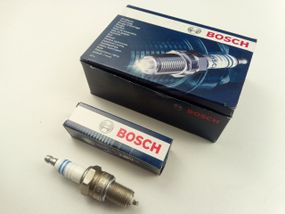 Свічка запалювання BOSCH PLUS WR8DCX +22 (Aveo) (0242229687) Ціна за шт. (94535748)