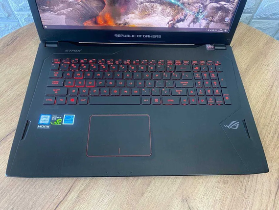 Ноутбук Asus GL702 17.3"FHD/IPS/75Hz/i7 7700HQ/16Gb/SSD256+HDD1Tb/GTX1080-8Gb | Зображення 2