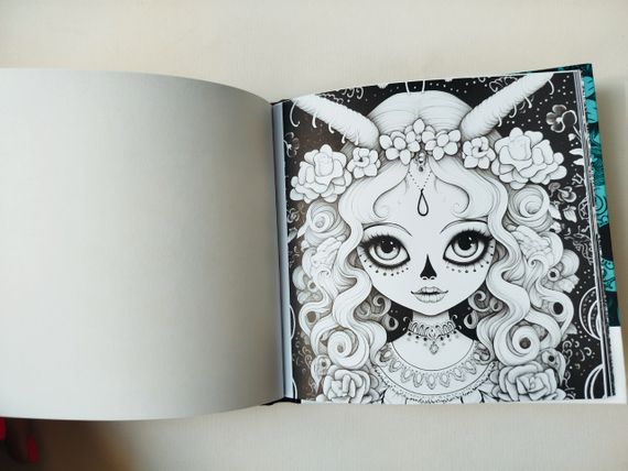 Розмальовка антистрес  Fantasy 160Х160 см, 24 аркуші, тверда обкладинка | Зображення 5