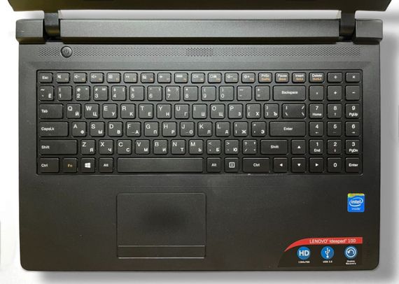 Ноутбук Б-класс Lenovo 100-15IBY / 15.6" (1366x768) TN / Intel Celeron N2840 (2 ядра по 2.16 - 2.58 GHz) / 4 GB DDR3 / 120 GB SSD / Intel HD Graphics / WebCam б/у | Зображення 2