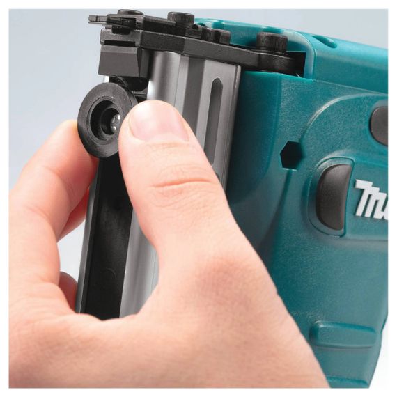 Степлер акумуляторний Makita DST221Z (LXT, без акумуляторів та зарядного пристрою) | Зображення 6