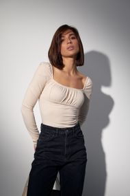 Трикотажная кофта с отрезным лифом - бежевый цвет, XL (есть размеры)