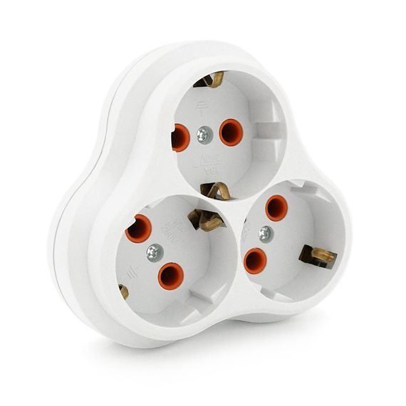 Розетка трійник з заземленням AK303, White
