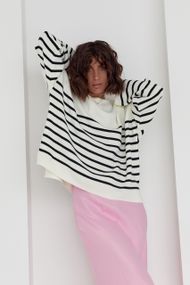 Женский джемпер oversize в мелкую полоску черный цвет M