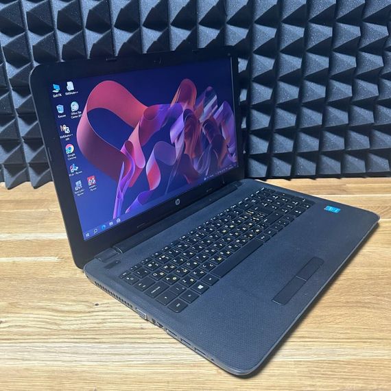 Ноутбук HP 250 G4 / 15.6" (1366x768) TN / Intel Core i3-4005U (2 (4) ядра по 1.7 GHz) / 8 GB DDR3 / 128 GB SSD / Intel HD Graphics 4400 / WebCam / DVD-ROM б/у | Зображення 4
