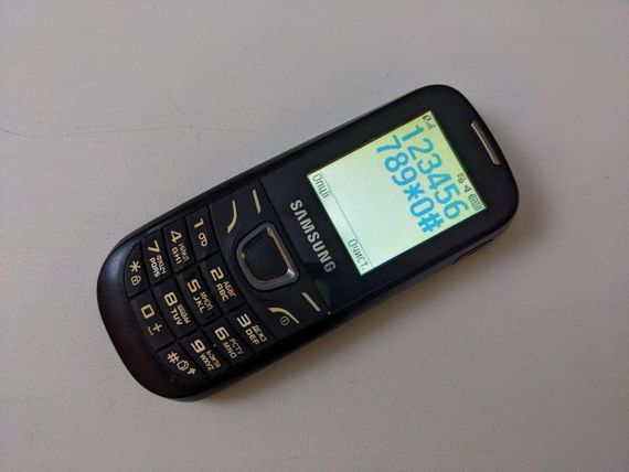 Мобильный телефон Samsung e1225t black бу. | Зображення 2