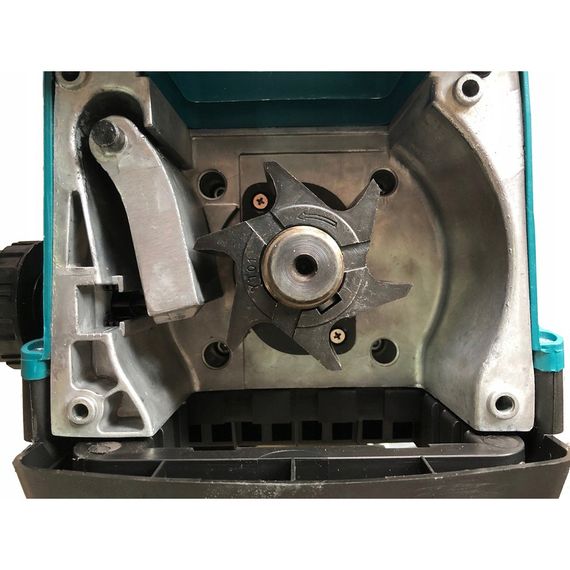 Подрібнювач гілок садовий Makita UD2500 та мініпила акумуляторна Makita DUC101SF | Зображення 6