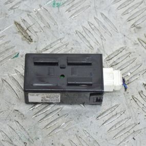 Блок керування центральним замком Mazda 5 2005-2010 Модуль центрального замка Мазда 5 CC65675DZB X1T41473M1