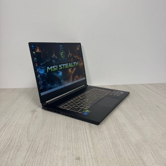 Игровой ноутбук Б-класс MSI Stealth 15M A11UEKV / 15.6" (1920x1080) IPS / Intel Core i7-11375H (4 (8) ядра по 3.0 - 5.0 GHz) / 16 GB DDR4 / 512 GB SSD NVMe / nVidia GeForce RTX 3060, 6 GB GDDR6, 192-bit / WebCam б/у | Зображення 6