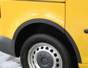 Накладки на арки (чорний мат) Коротка база, 1 зсувні двері (пластик) для Volkswagen Caddy 2004-2010 рр