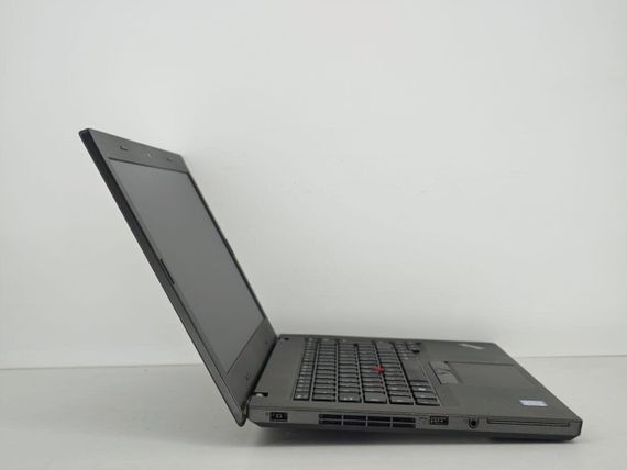 Ноутбук Б-класс Lenovo ThinkPad L470 / 14" (1366x768) TN / Intel Core i3-6100U (2 (4) ядра по 2.3 GHz) / 8 GB DDR4 / 500 GB HDD / Intel HD Graphics 620 / WebCam б/у | Зображення 2