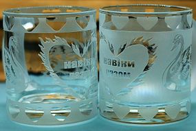 Парные чашки 320 мл Лебеди с гравировкой кружка для влюбленных Подарок на свадьбу годовщину для любимых