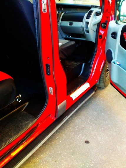 Бокові пороги Maya (2 шт., алюміній) Довга база для Opel Vivaro 2001-2015 рр | Зображення 4