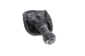 Рукоятка рычага КПП VW Golf IV 97-05 + чехол  77111640802