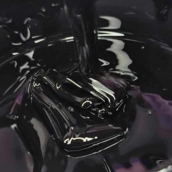 Гель для нарощення нігтів Mi Color Gel 2 (чорний) 5мл | Зображення 1