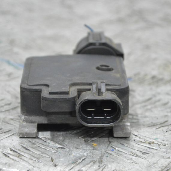 Регулятор обертів вентилятора Ford Focus II Mondeo IV 2004-2015 Блок управління вентилятором Форд 940002904 | Зображення 2