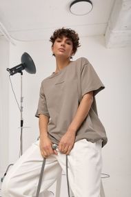 Однотонна футболка з написом вільного фасону - сірий цвет, ONE SIZE (є розміри)