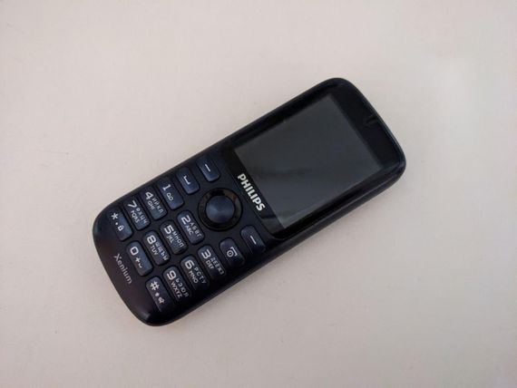 Кнопковий телефон Philips Xenium X1510 бу | Зображення 5