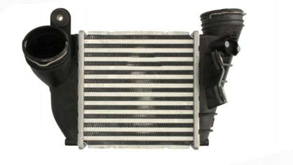 Интеркулер Audi A 3 1996-   , SEAT LEON  , TOLEDO  1999- ,  SKODA OCTAVIA  1998-,  VW  BORA 2002-, Golf 4