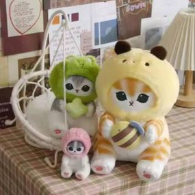 Іграшка м'яка 45см Котик у жовтій шапочці