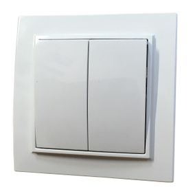 Вимикач внутрішній установки 2-кл. білий IP20 Malta Ny95000946