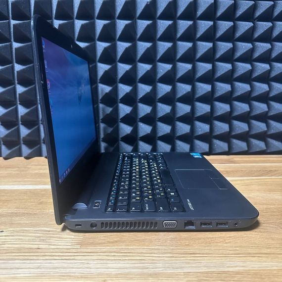 Ноутбук Dell Latitude 3440 / 14" (1366x768) TN / Intel Core i3-4030U (2 (4) ядра по 1.9 GHz) / 8 GB DDR3 / 128 GB SSD / Intel HD Graphic 4400 / WebCam / DVD-ROM б/в | Зображення 2