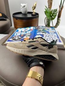 Кросівки R1e1ebok Classic Leather Hexalite Sand Black Gum , В'єтнам 43 27